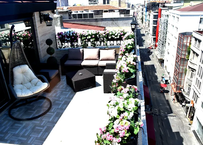 Hotel Bonne Sante 3*