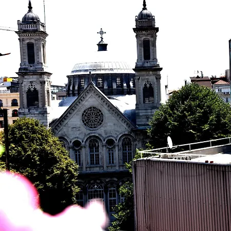 Отель Bonne Sante